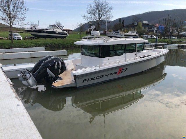 Axopar 37 CROSS CABIN NUR
