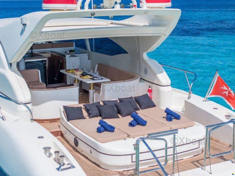 Mangusta 72