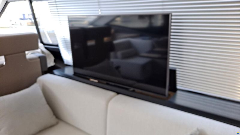 Beneteau Monte Carlo 52 Flybridge