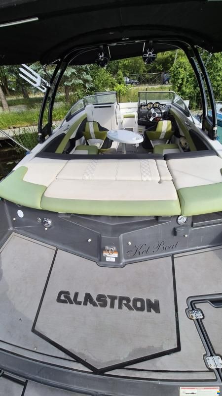 Glastron 245 GTS