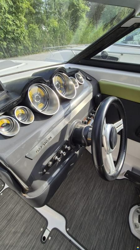 Glastron 245 GTS