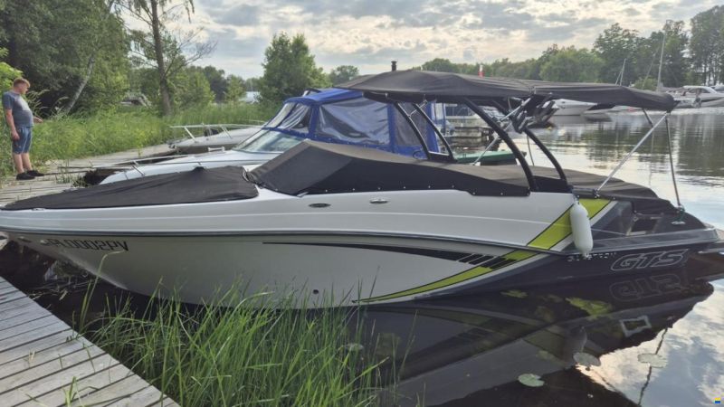 Glastron 245 GTS