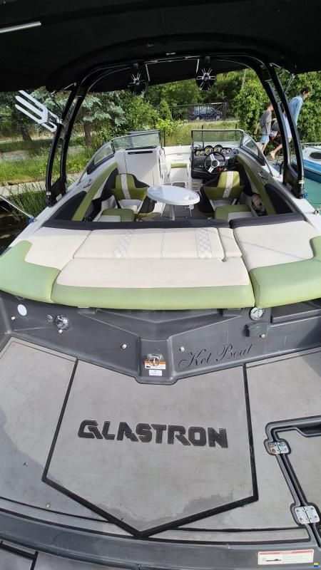 Glastron 245 GTS