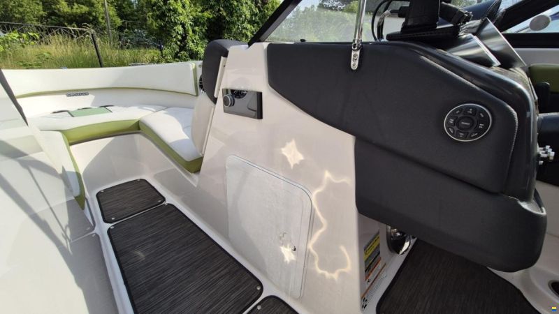 Glastron 245 GTS