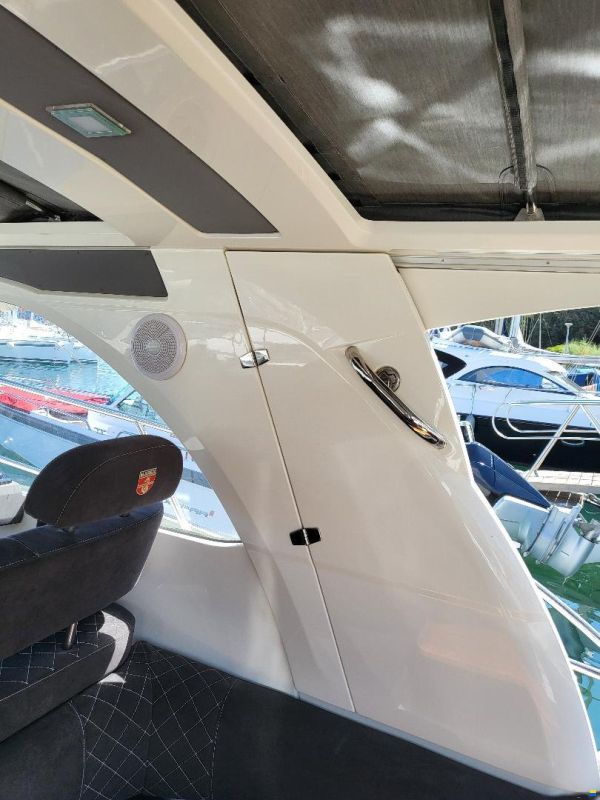 Marex 310 Suncruiser
