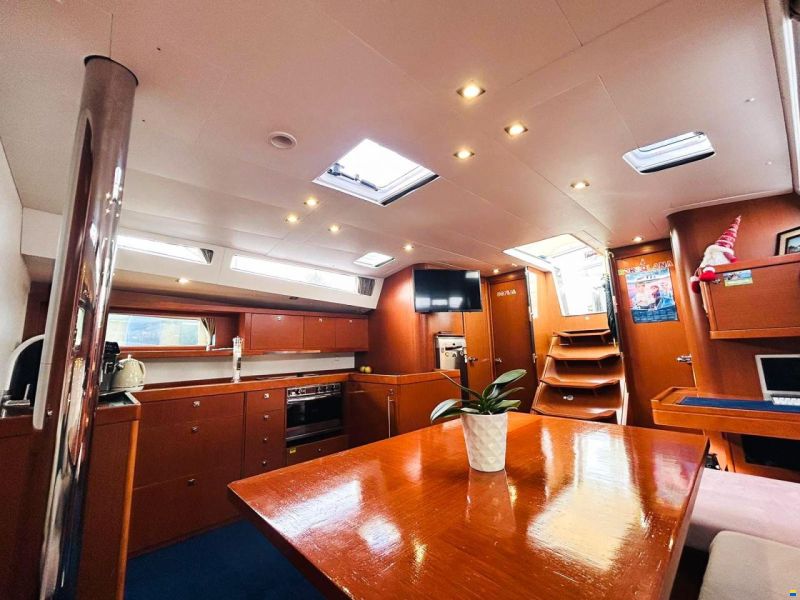 Beneteau Oceanis 48