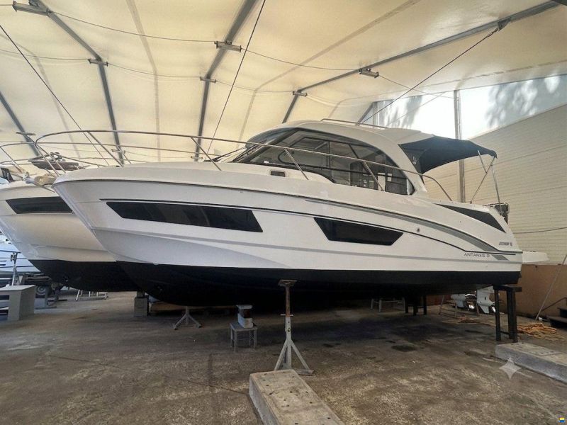Beneteau ANTARES 9