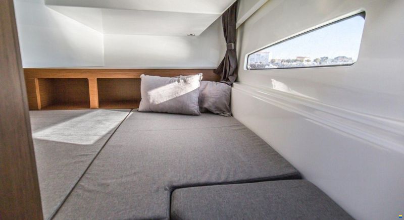 Beneteau ANTARES 9
