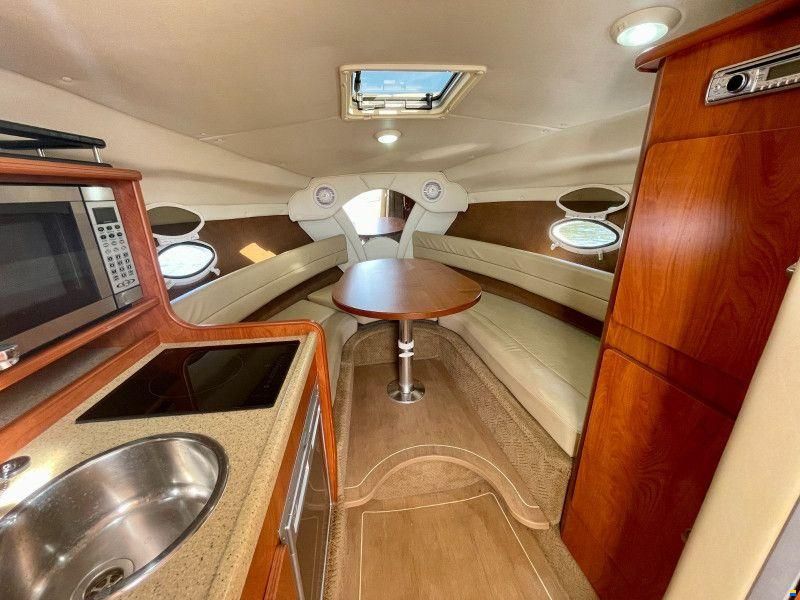 Rinker 250 FIESTA VEE