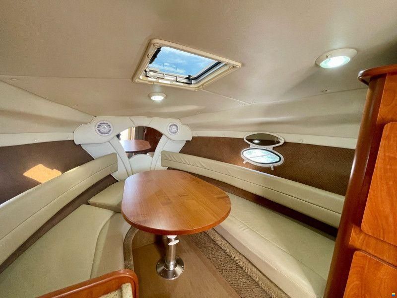 Rinker 250 FIESTA VEE