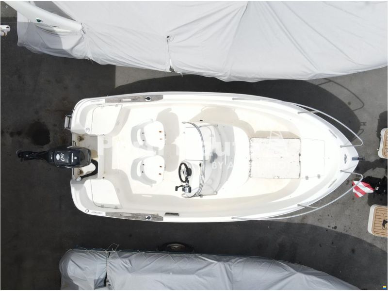 Quicksilver 525 Commander