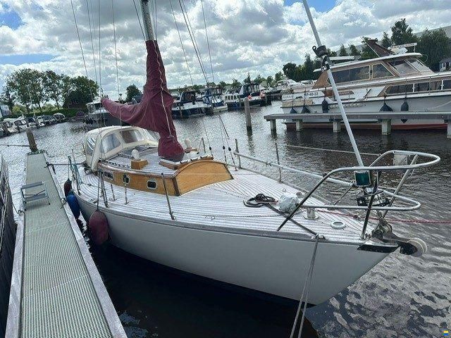 Royal Huisman 33