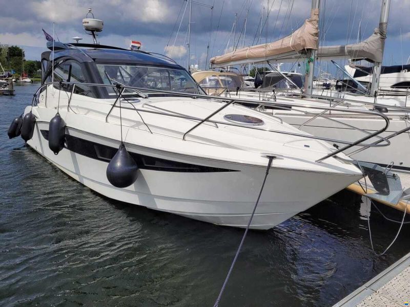 Galeon 325 HTS