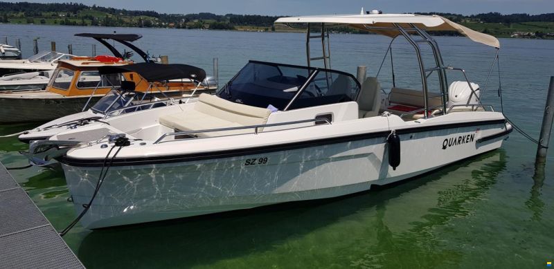 Quarken 27 T-Top