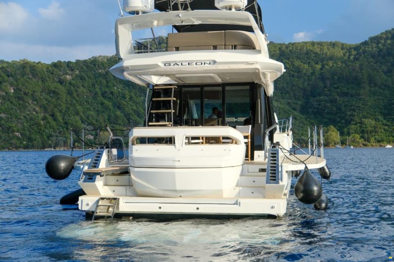 Galeon 500 Fly