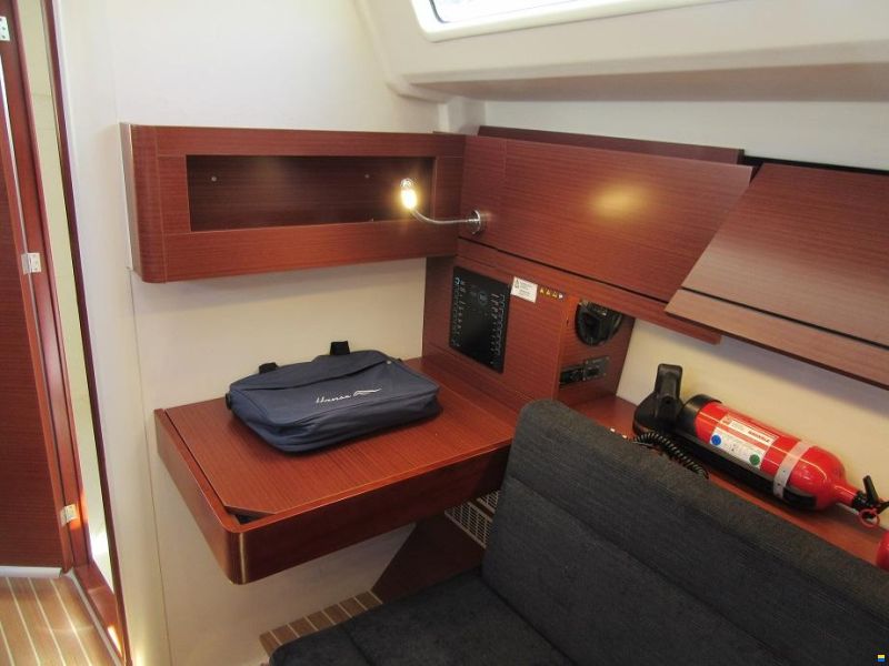Hanse 348