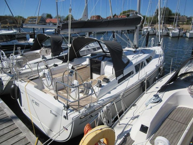 Hanse 348