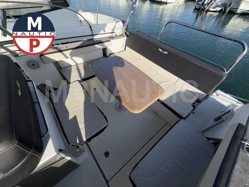 Beneteau Flyer 8.8 sundeck