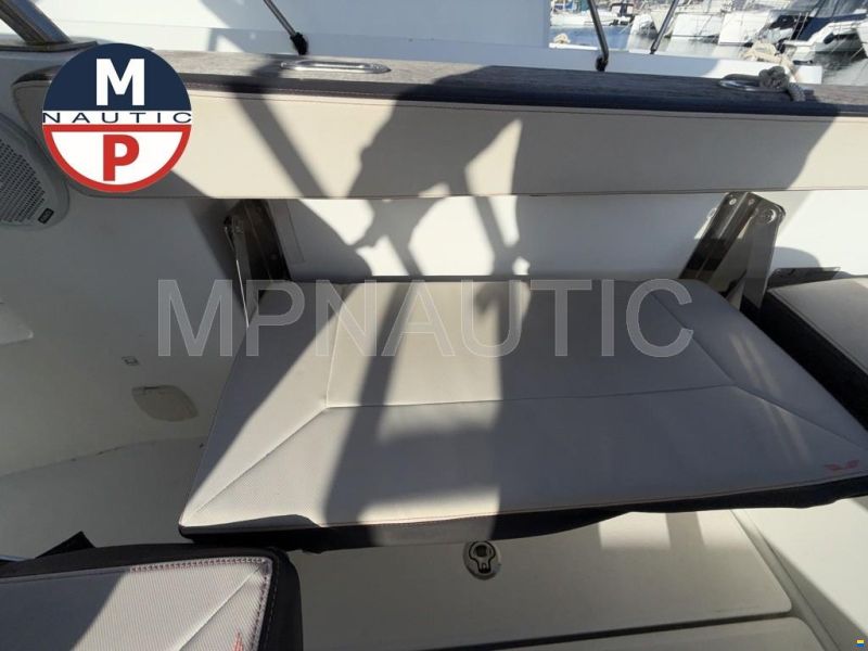 Beneteau Flyer 8.8 sundeck