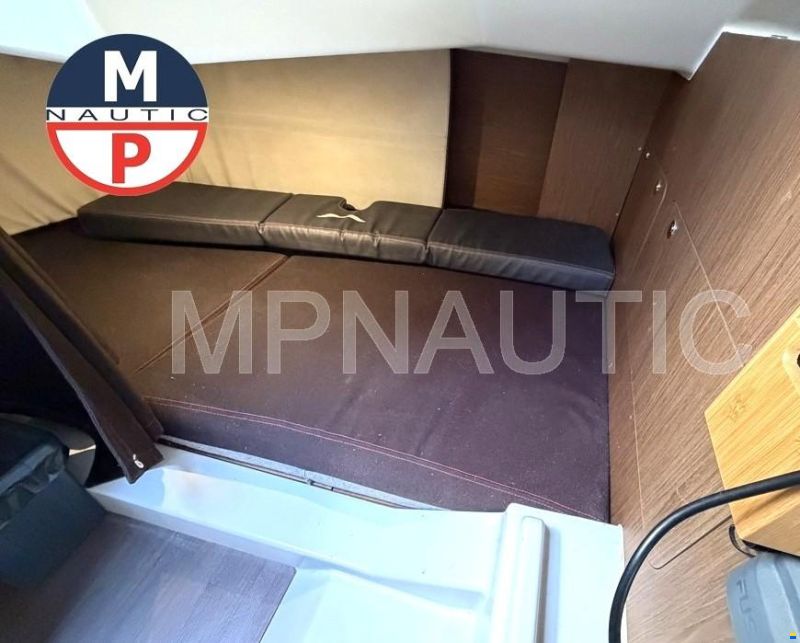 Beneteau Flyer 8.8 sundeck