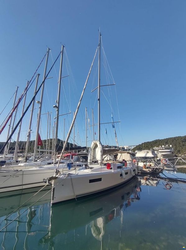 Jeanneau Sun Odyssey 440