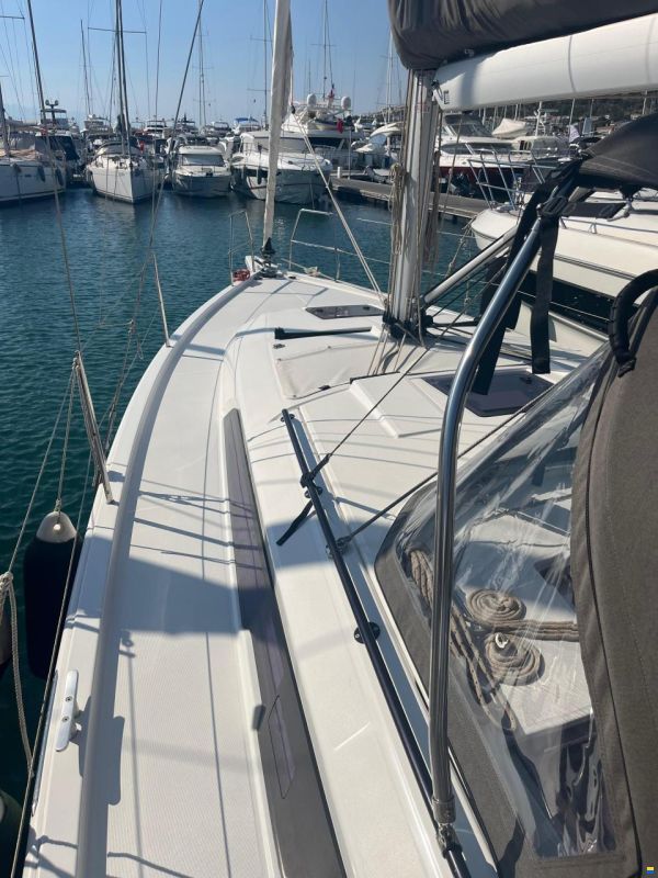 Dufour 37