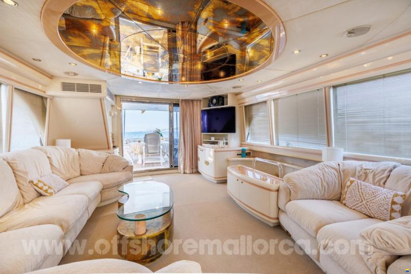 PR Marine 2300