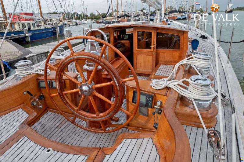 Hoek Classic 73ft