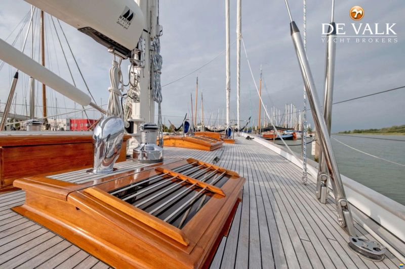 Hoek Classic 73ft