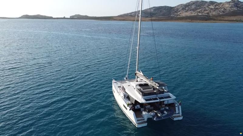 Fountaine Pajot Elba45 versione scafo armatoriale image