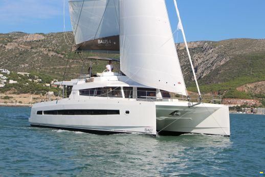 Bali Catamarans 5.4