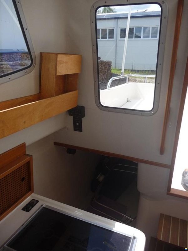 Bella Falcon 26