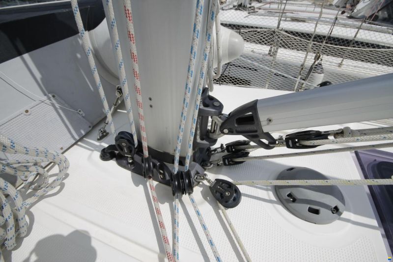 Bavaria Cruiser 37