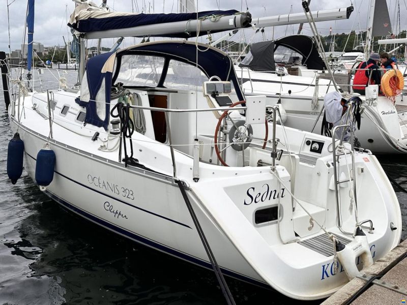 Beneteau 323 Oceanis Clipper image