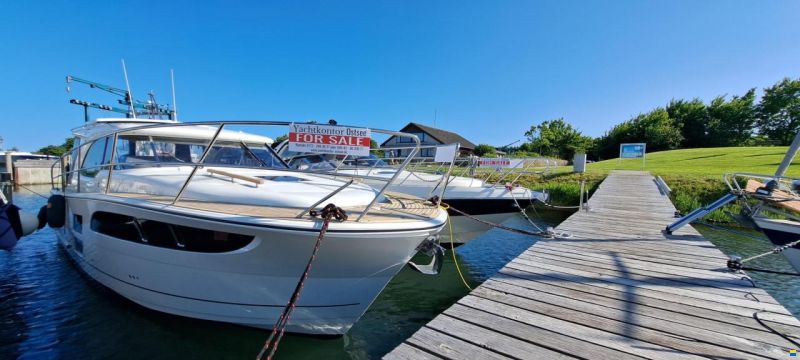 Marex 360/Neuwertig inkl. Liegeplatz in Geltin
