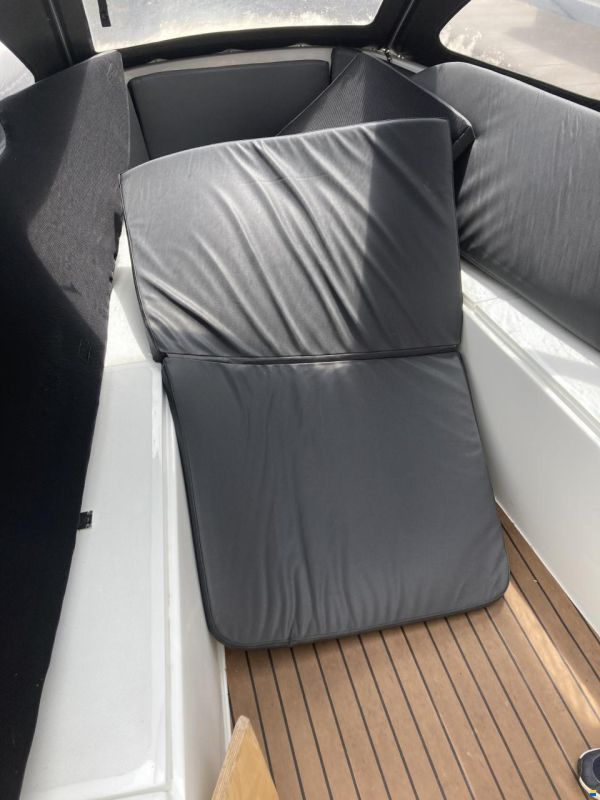 Maxima 550