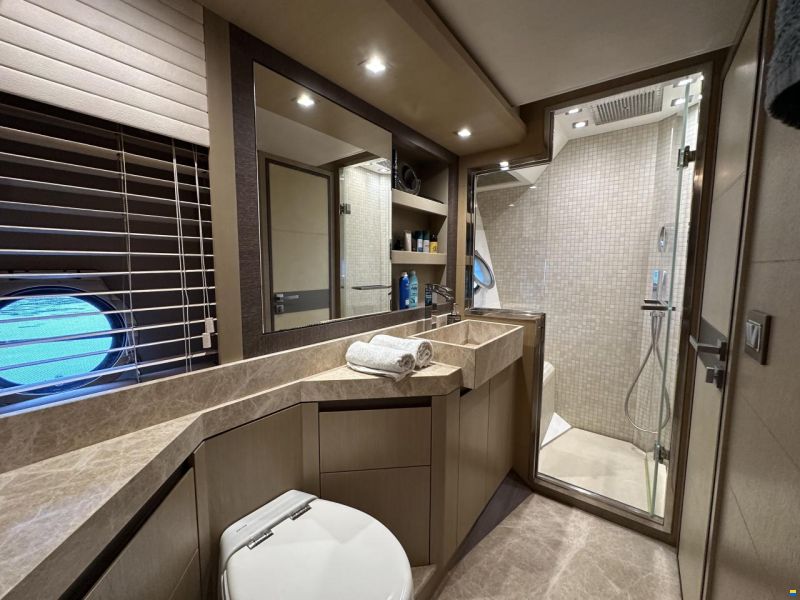 Monte Carlo Yachts MCY 65