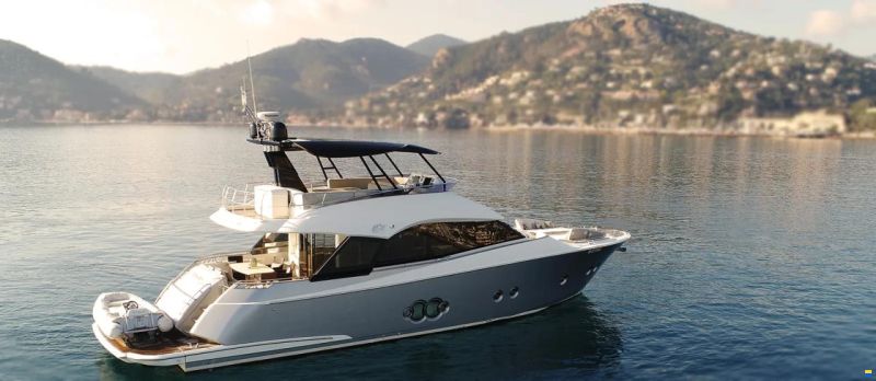 Monte Carlo Yachts MCY 65