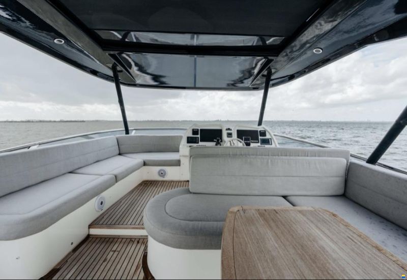 Monte Carlo Yachts MCY 65