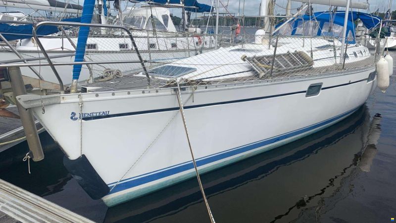 Beneteau OCEANIS 440