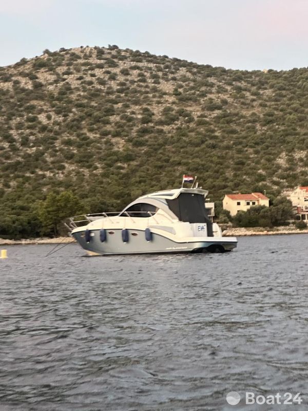 Pearlsea Yachts 31HT