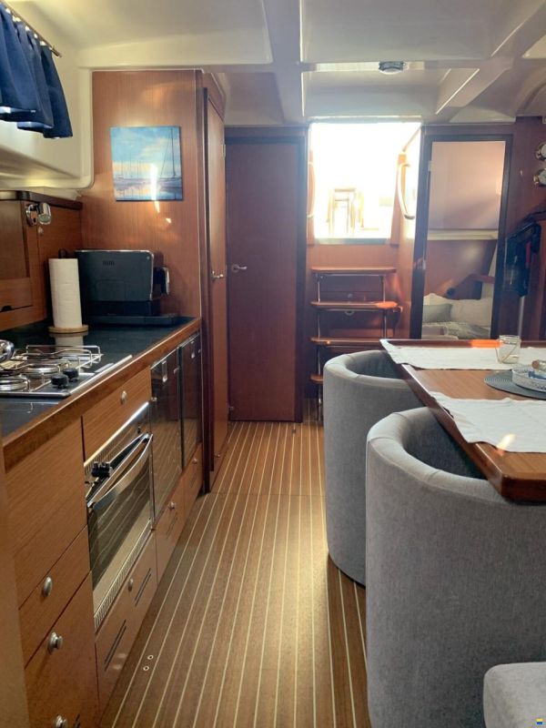 Delphia Yachts Escape 1350