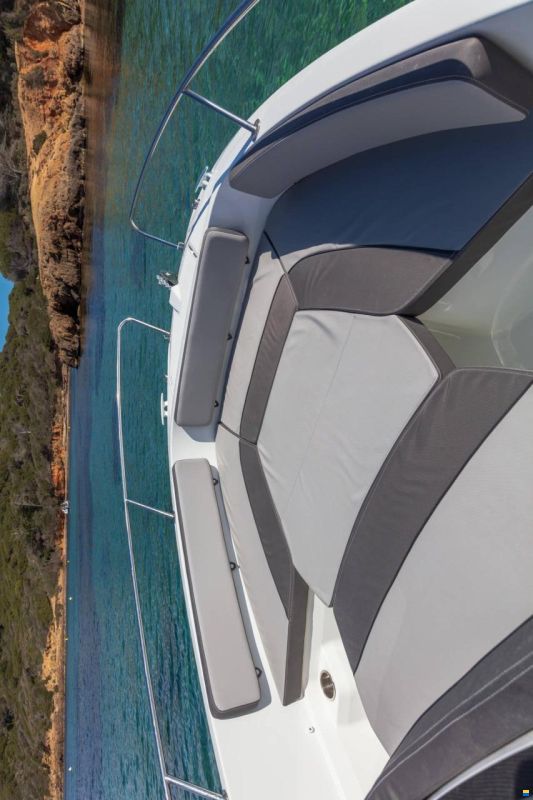 Jeanneau Cap Camarat 6.5 CC série 3