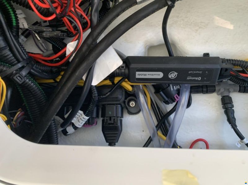 Jeanneau Cap Camarat 6.5 CC série 3