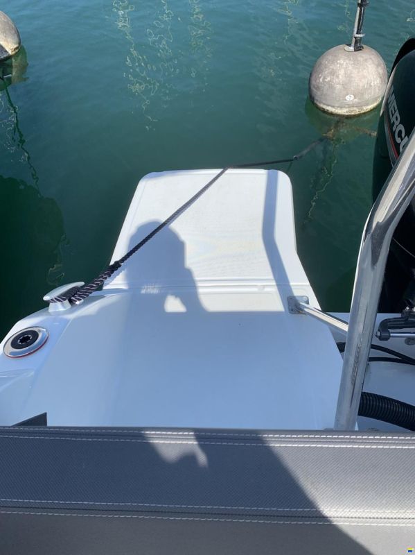 Jeanneau Cap Camarat 6.5 CC série 3