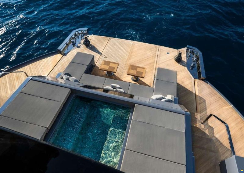AB Yachts AB 120