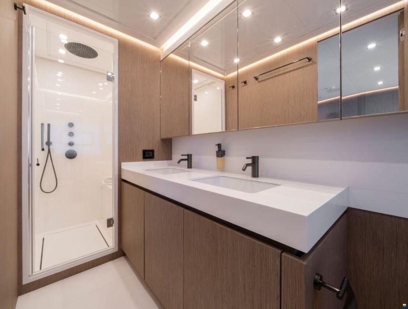 AB Yachts AB 100 Superfast