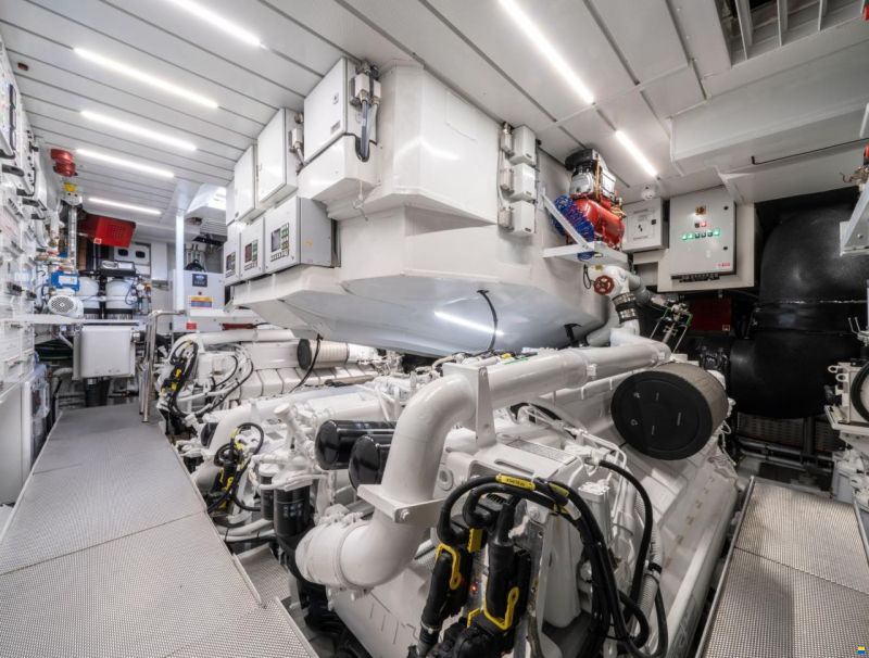 AB Yachts AB 100 Superfast