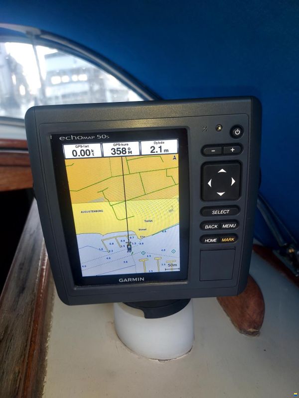 Hallberg-Rassy Mistress 32