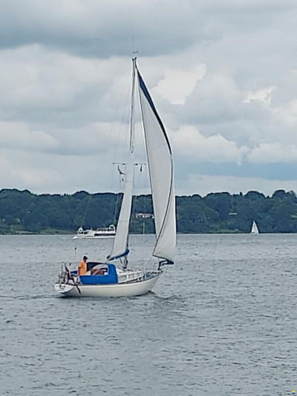 Hallberg-Rassy Mistress 32